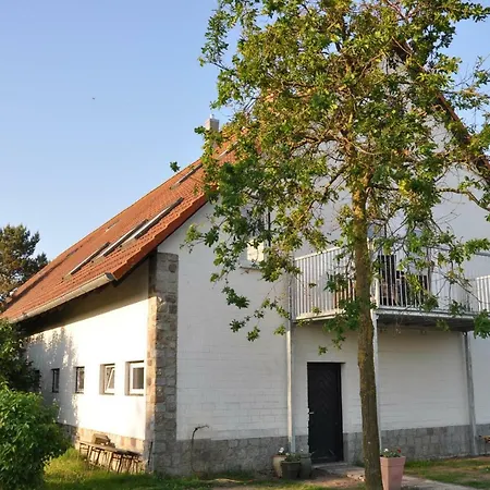 Reitanlage Bei Altefaehr * Rambin