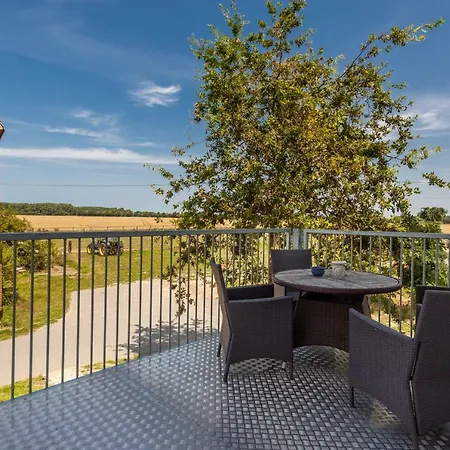 Apartamento Reitanlage Bei Altefaehr Rambin