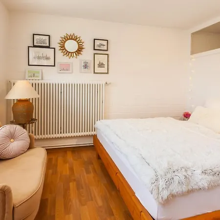 Reitanlage Bei Altefaehr Rambin