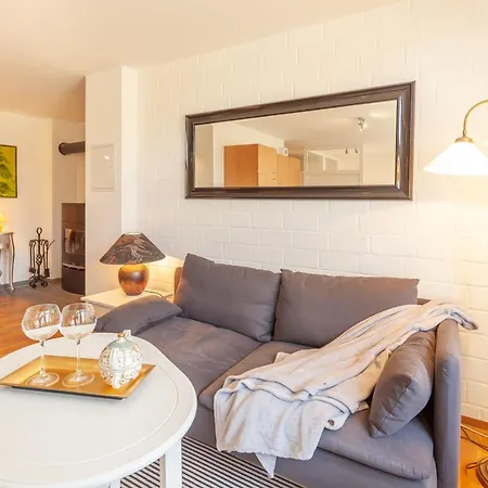 Reitanlage Bei Altefaehr * Rambin